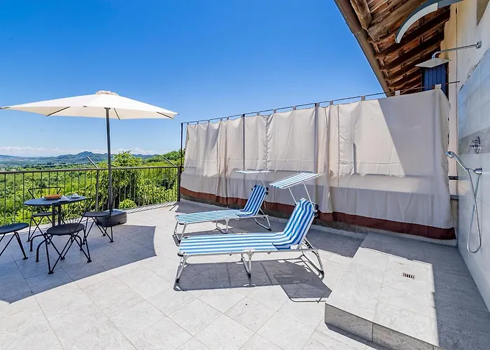 Casa Di Nonna Ines 1 - Hideaway In Monferrato Con Vista Sulle Colline, Solarium E Piscina Габияно