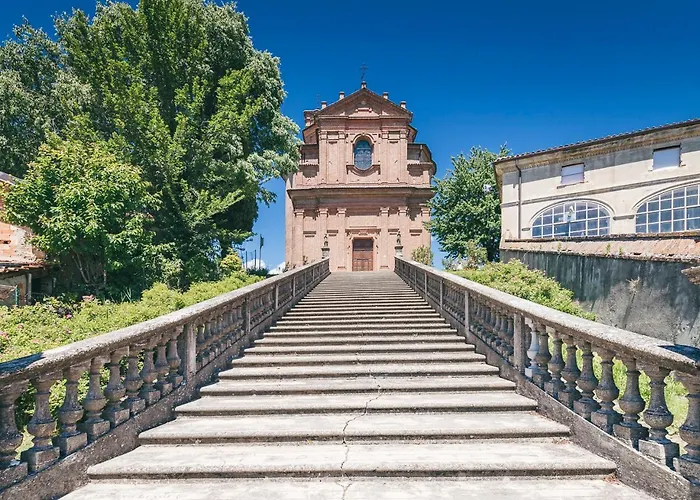 Дом отдыха Casa Di Nonna Ines 1 - Hideaway In Monferrato Con Vista Sulle Colline, Solarium E Piscina